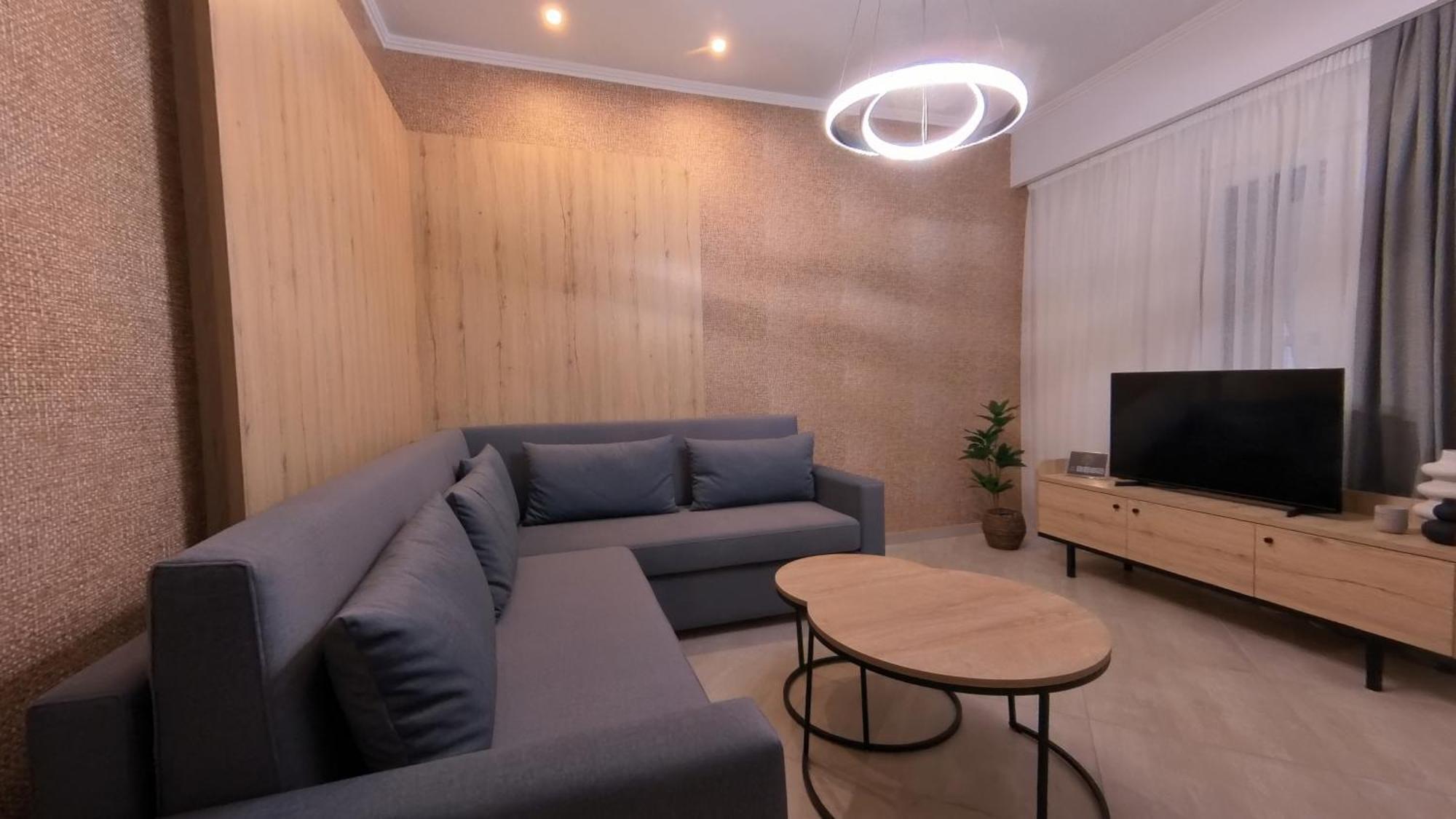 Mouson Luxury Suite With Free Private Parking 卡瓦拉 外观 照片