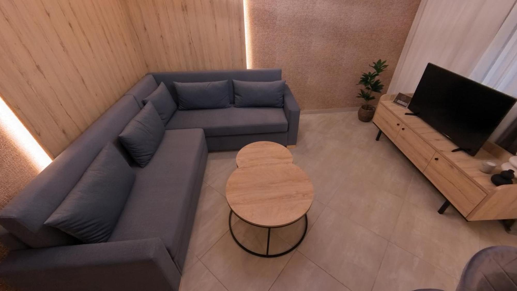 Mouson Luxury Suite With Free Private Parking 卡瓦拉 外观 照片
