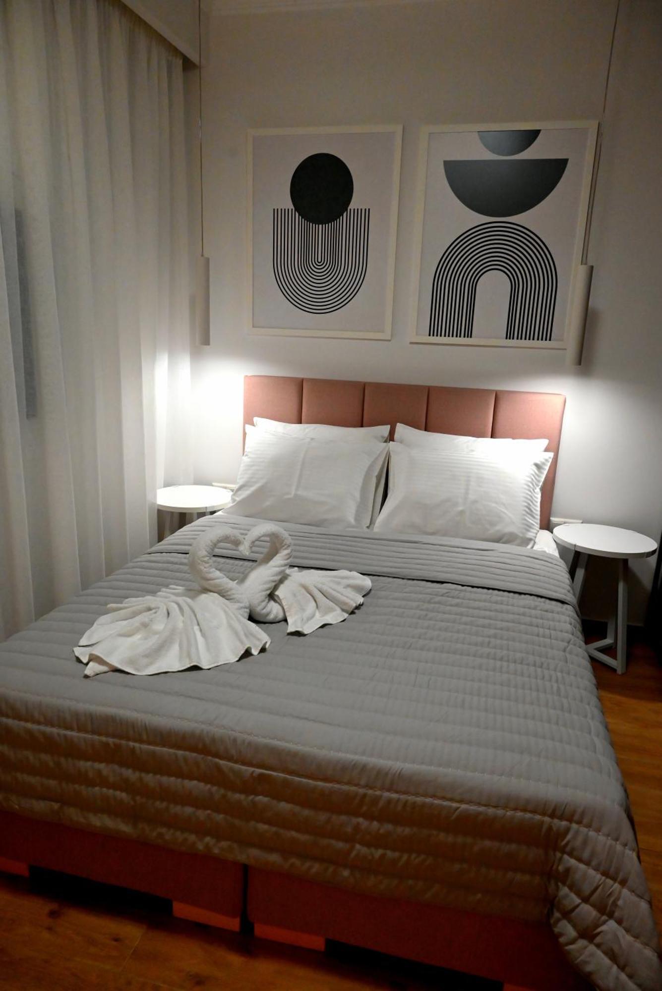 Mouson Luxury Suite With Free Private Parking 卡瓦拉 外观 照片