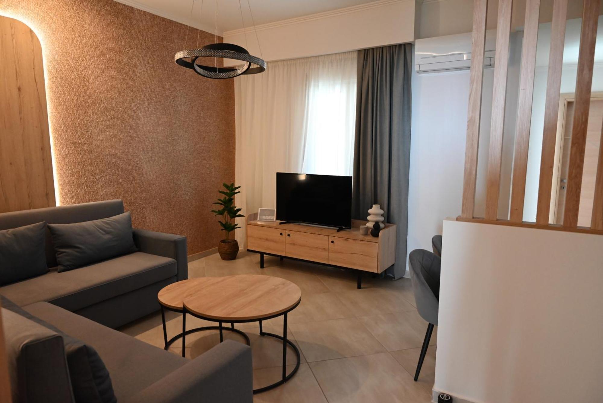 Mouson Luxury Suite With Free Private Parking 卡瓦拉 外观 照片