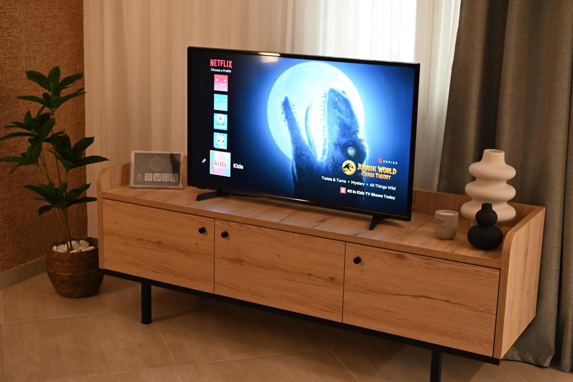 Mouson Luxury Suite With Free Private Parking 卡瓦拉 外观 照片